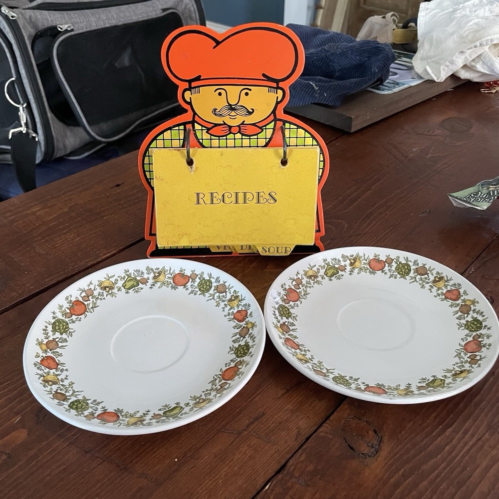 Vintage MCM Bundle Corning Centura Spice O' Of Life Saucers & FF Recipe Holder